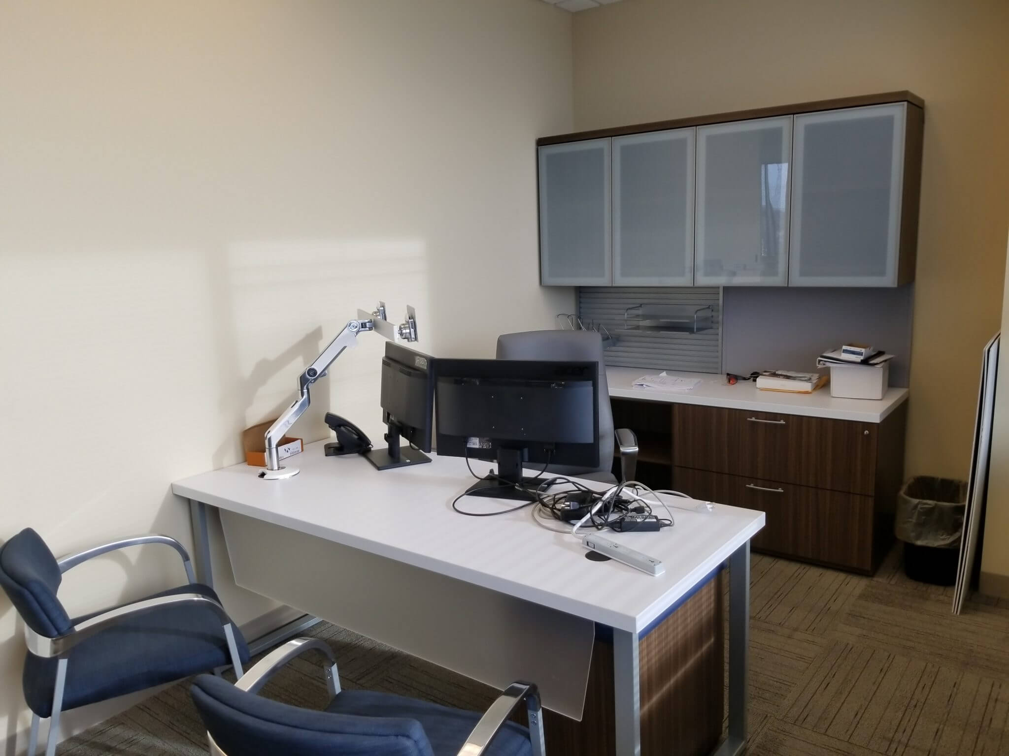 20180118_141033_National Waveworks private office_Aurora guest chairs